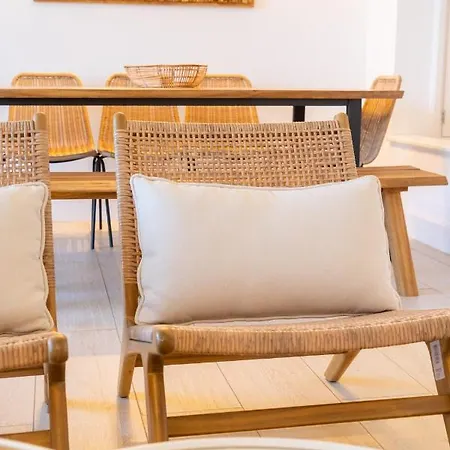 2 Vila Pasito Blanco